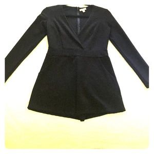 Silence + noise black short jumper